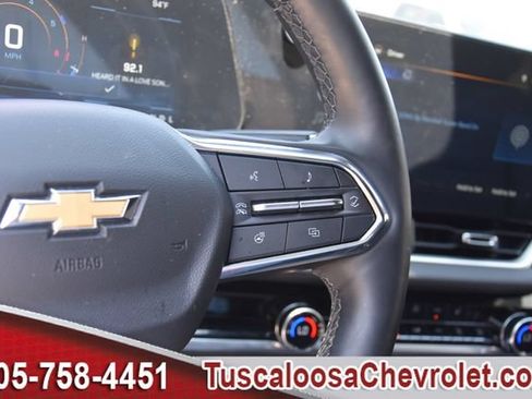 Used 2026 Chevrolet Equinox LT w/ Convenience Package II FWD image 31