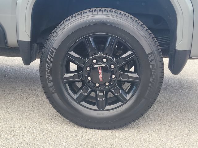 Used 2024 GMC Sierra 2500 AT4 w/ AT4 Premium Plus Package AWD/4WD image 8