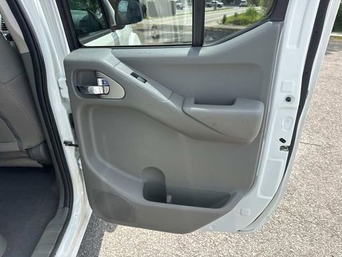 Used 2019 Nissan Frontier SV RWD image 21