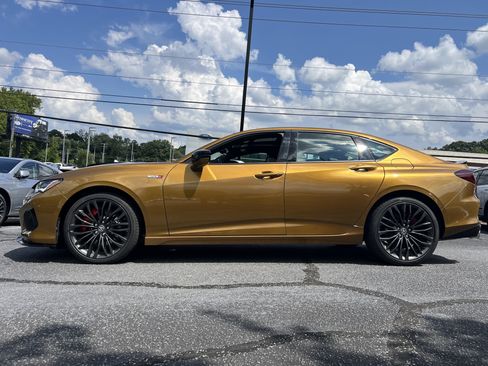Used 2022 Acura TLX Type S AWD/4WD image 2