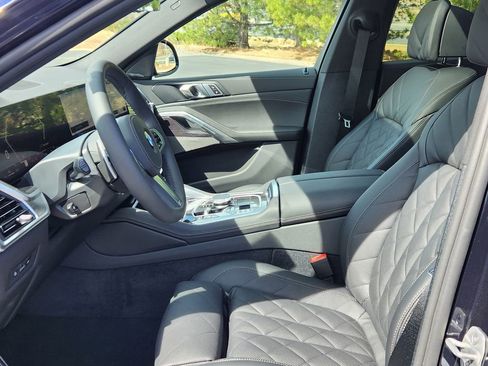 New 2026 BMW X6 xDrive40i AWD/4WD image 10