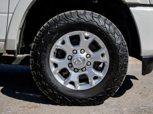 Used 2019 RAM 2500 Laramie image 61