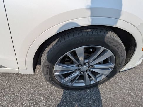 Used 2020 Cadillac XT6 Premium Luxury FWD image 12