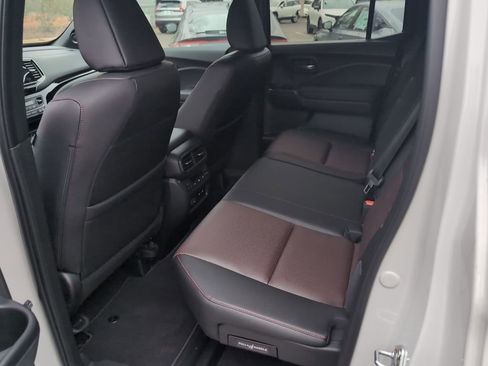 New 2026 Honda Ridgeline Black Edition image 15
