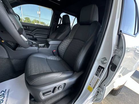 Used 2025 Toyota 4Runner TRD Sport Premium RWD image 20