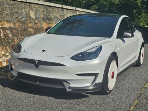 Used 2023 Tesla Model 3 Long Range AWD/4WD image 13