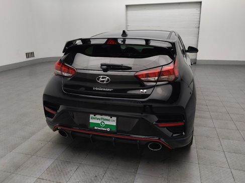 Used 2022 Hyundai Veloster N image 7