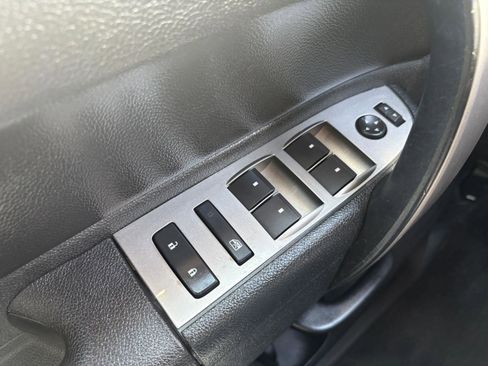 Used 2013 Chevrolet Silverado 1500 LT RWD image 28