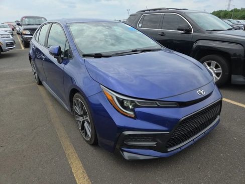 Used 2020 Toyota Corolla XSE FWD image 5