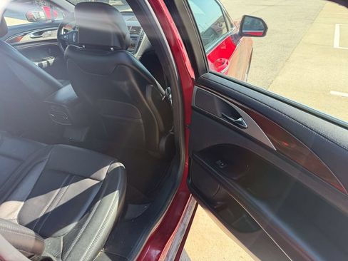 Used 2017 Lincoln MKZ Reserve w/ Climate Package FWD image 16