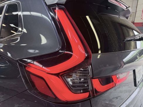 Used 2024 Honda CR-V EX-L image 12