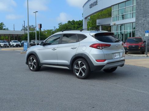 Used 2017 Hyundai Tucson Sport FWD image 5