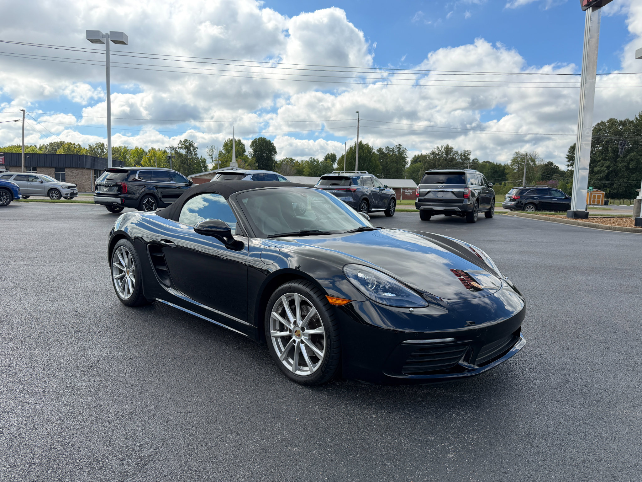 Used 2017 Porsche 718 Boxster RWD image 15