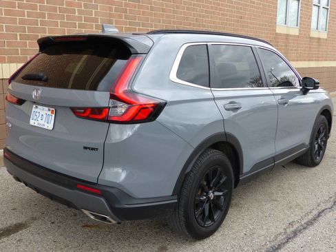 Used 2025 Honda CR-V Sport-L image 9