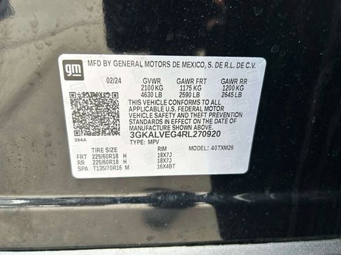 Used 2024 GMC Terrain SLT w/ Infotainment Package II AWD/4WD image 39