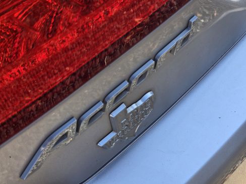 Used 2014 Honda Accord EX-L image 11