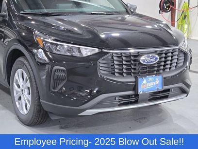 New 2025 Ford Escape Active w/ Cold Weather Package