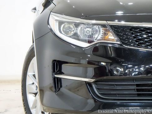Used 2016 Kia Optima LX FWD image 6