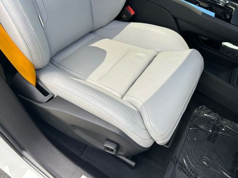 Used 2025 Polestar Polestar 3 AWD/4WD image 32