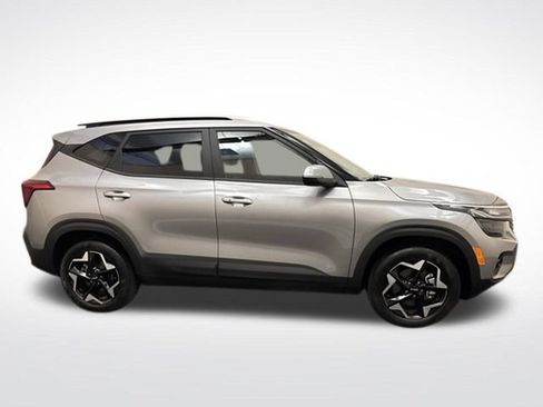 Used 2026 Kia Seltos S AWD/4WD image 4