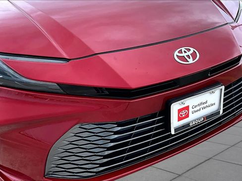 Used 2026 Toyota Camry XLE FWD image 29