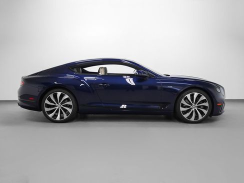 Used 2024 Bentley Continental GT AWD/4WD image 4