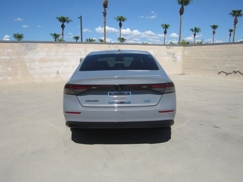 Certified 2024 Honda Accord Touring image 7