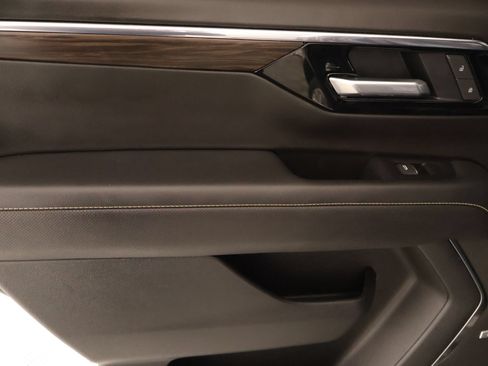 Used 2025 Chevrolet Tahoe Premier w/ Sun And Tow Package AWD/4WD image 18