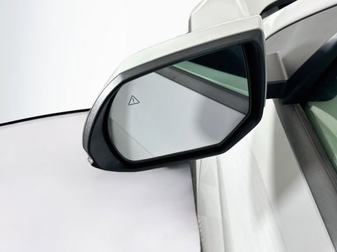 Used 2024 Hyundai Ioniq 5 SE RWD image 16