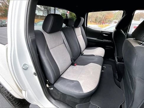 Certified 2021 Toyota Tacoma TRD Sport image 17