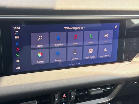 New 2026 Porsche Macan Electric image 19