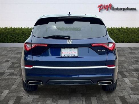 Used 2024 Acura MDX FWD w/ Technology Package image 9