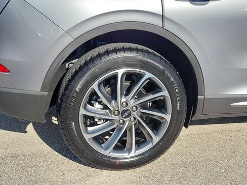 Certified 2023 Lincoln Corsair FWD w/ Equipment Group 101A image 10