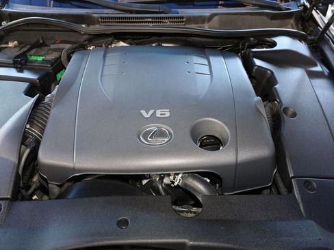 Used 2013 Lexus IS 250 image 19