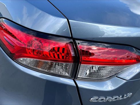 Used 2024 Toyota Corolla LE FWD image 29