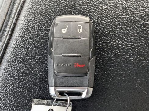 Used 2024 RAM 2500 Big Horn image 30