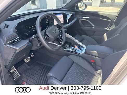 Used 2025 Audi SQ5 Premium Plus image 7