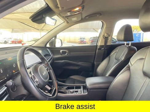 Used 2024 Kia Sorento S FWD image 39