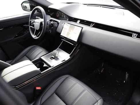 Certified 2026 Land Rover Range Rover Evoque S image 7