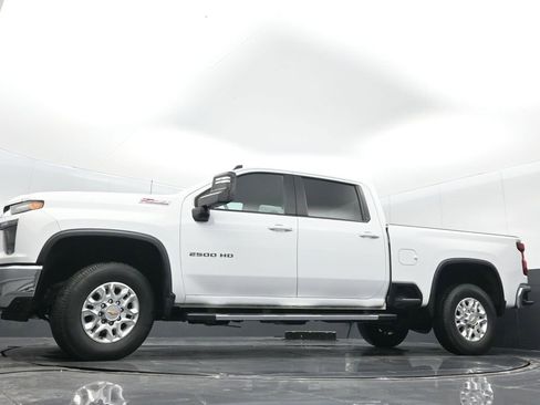 Used 2023 Chevrolet Silverado 2500 LT w/ Convenience Package image 30