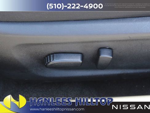 Used 2025 Nissan Altima 2.5 SV FWD image 13