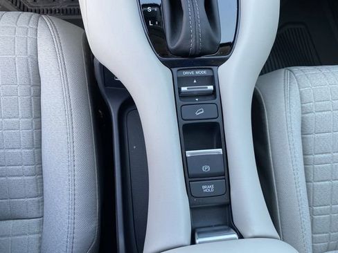 New 2026 Honda HR-V LX image 37