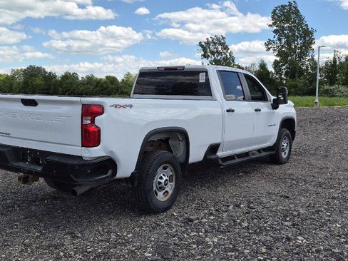 Used 2022 Chevrolet Silverado 2500 W/T w/ WT Convenience Package AWD/4WD image 3
