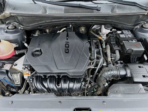 Used 2023 Kia Sportage SX image 32