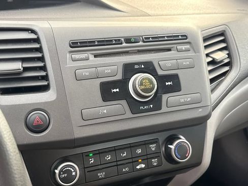 Used 2012 Honda Civic LX image 17