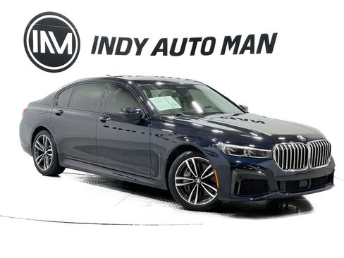 Used 2021 BMW 750i xDrive w/ Executive Package image 2