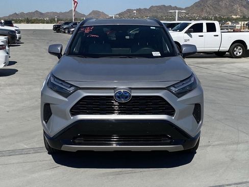 Used 2024 Toyota RAV4 SE w/ Convenience Package image 2