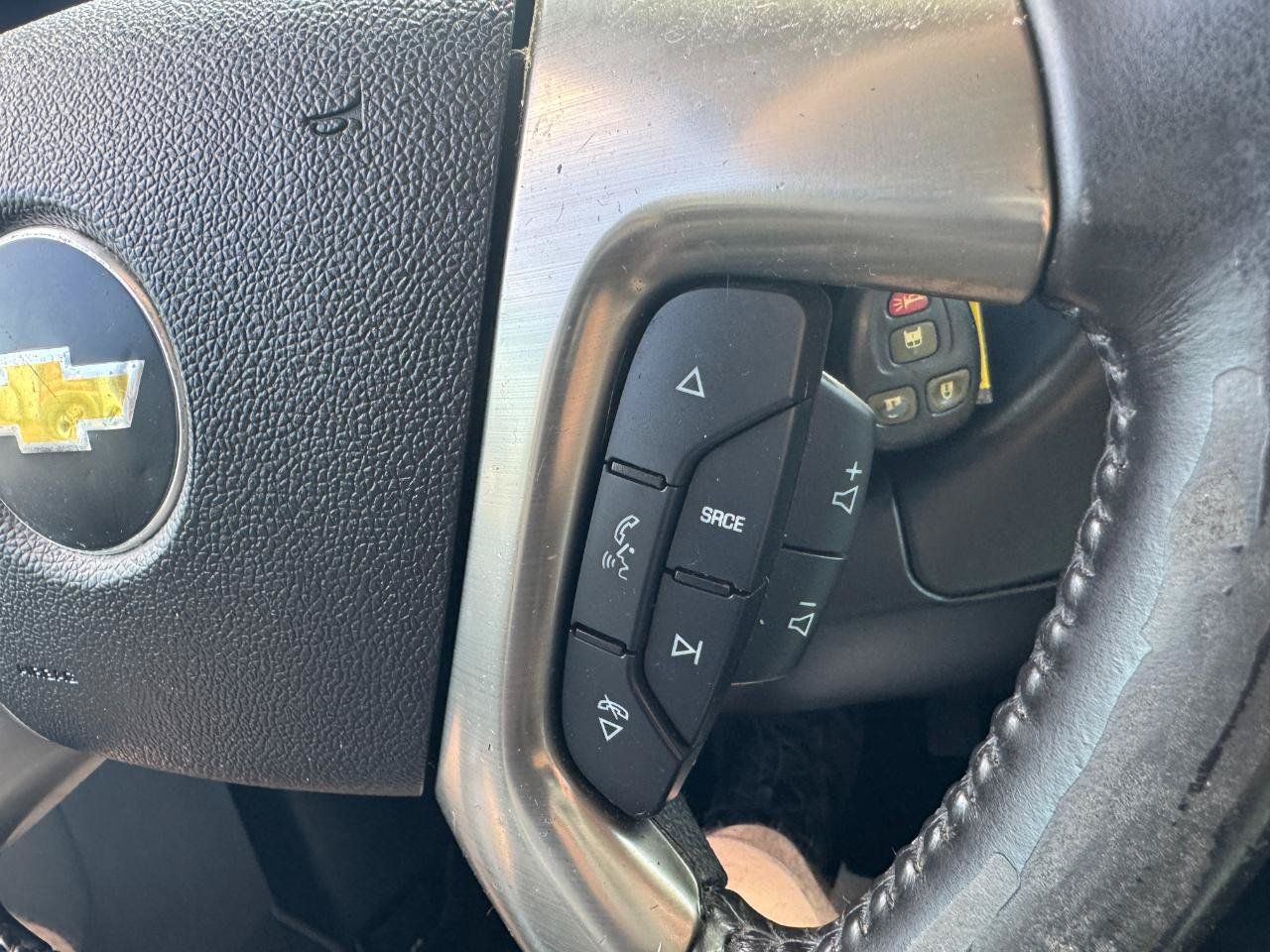 Used 2017 Chevrolet Express 2500 RWD image 33