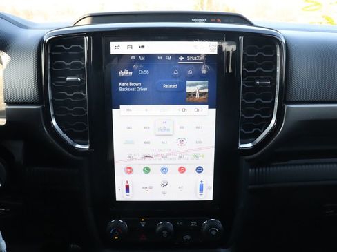 New 2025 Ford Ranger XLT w/ FX4 Off-Road Package image 21