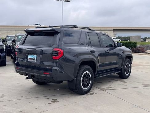 New 2026 Toyota 4Runner TRD Off-Road Premium AWD/4WD image 5